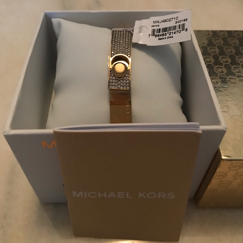 NWT Michael Kors Hinged Bracelet - Picture 3 of 4
